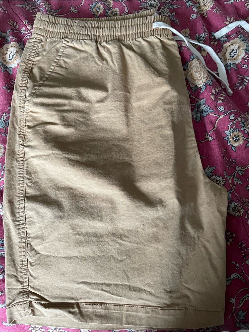 Old Navy Khaki Drawstring Hybrid Shorts